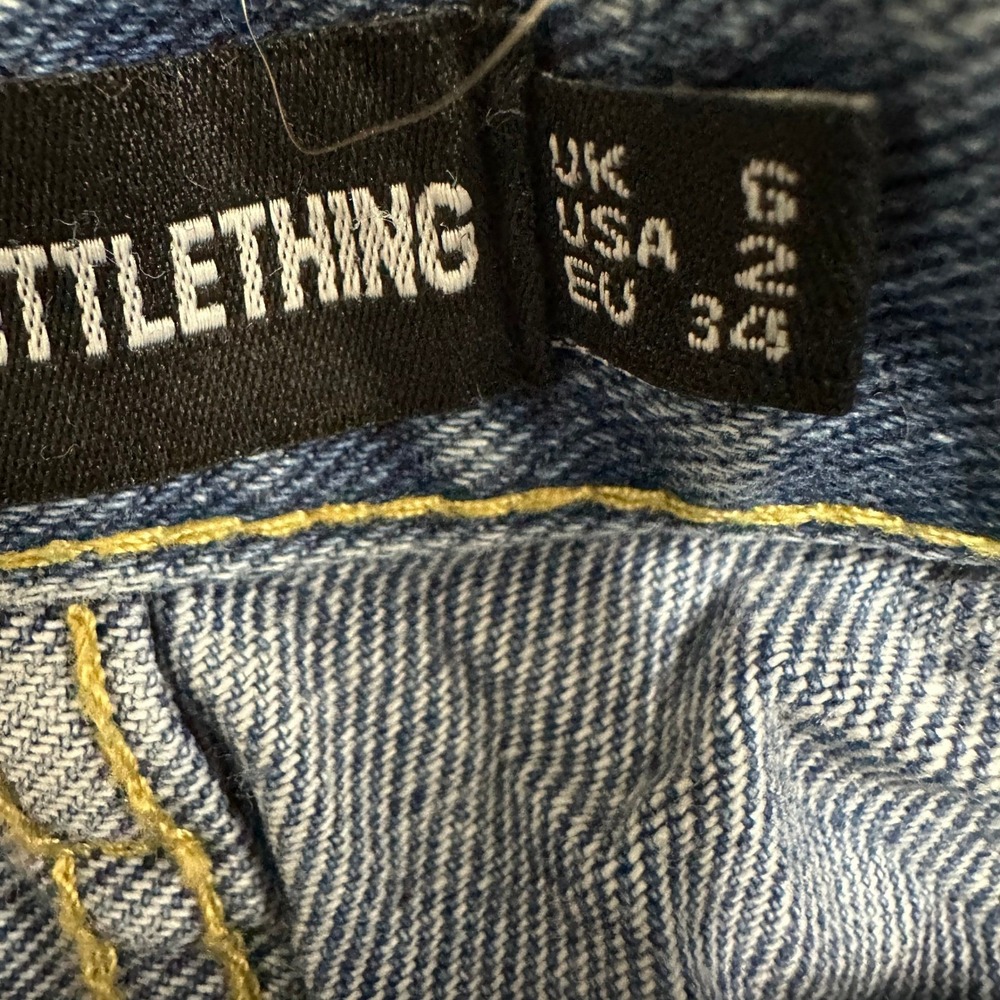 PrettyLittleThing Denim Shorts Womens Size 2 Blue High Waisted Cuffed Mom Summer - Picture 5 of 8